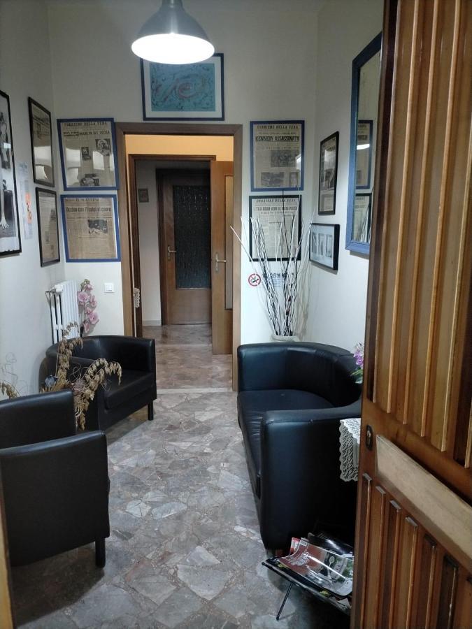 Hotel Le Stanze Di Ginevra - Via Tescione Caserta Exterior foto
