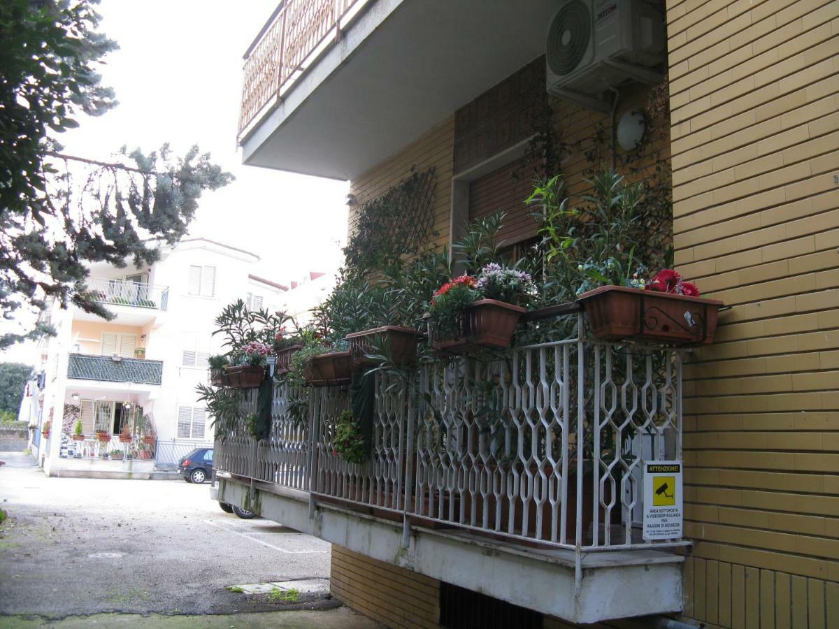 Hotel Le Stanze Di Ginevra - Via Tescione Caserta Exterior foto