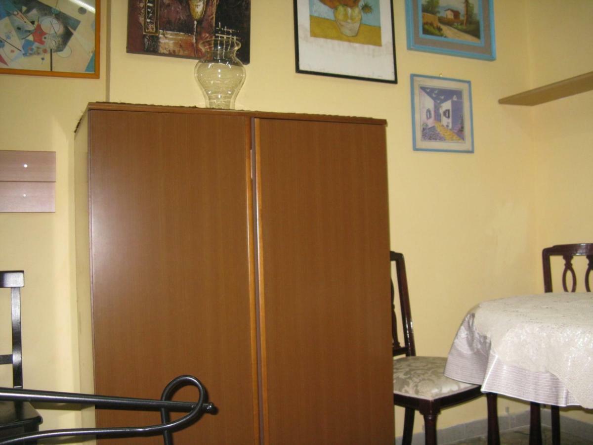 Hotel Le Stanze Di Ginevra - Via Tescione Caserta Exterior foto
